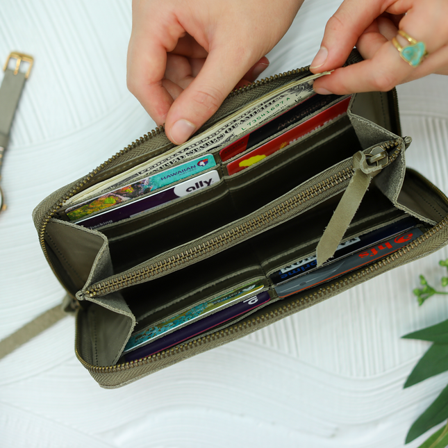 Deluxe Wallet Large